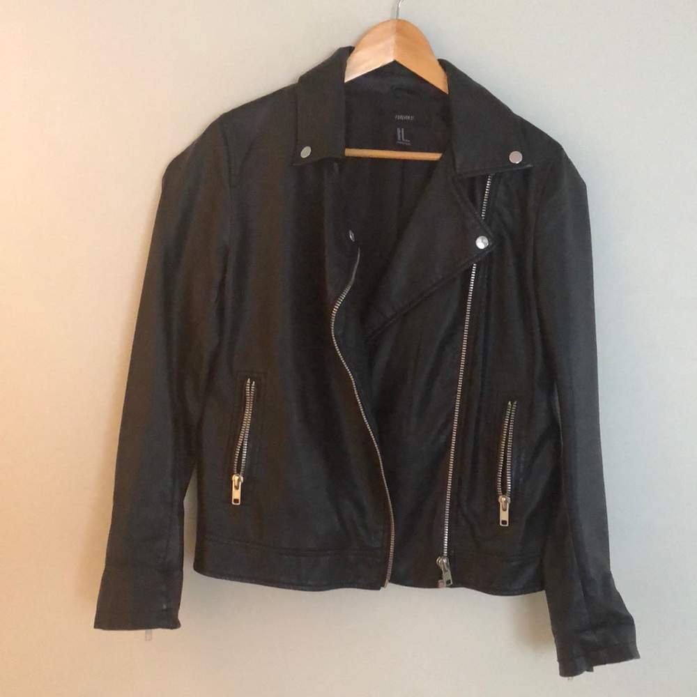 FOREVER21 black leather moto jacket
